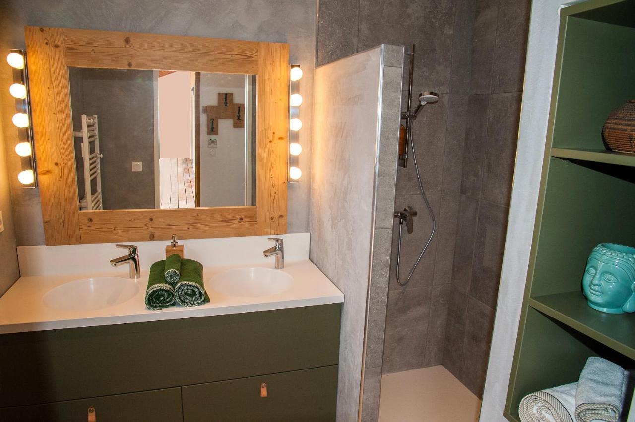 La Madeleine De Jaillans Hotel Екстериор снимка