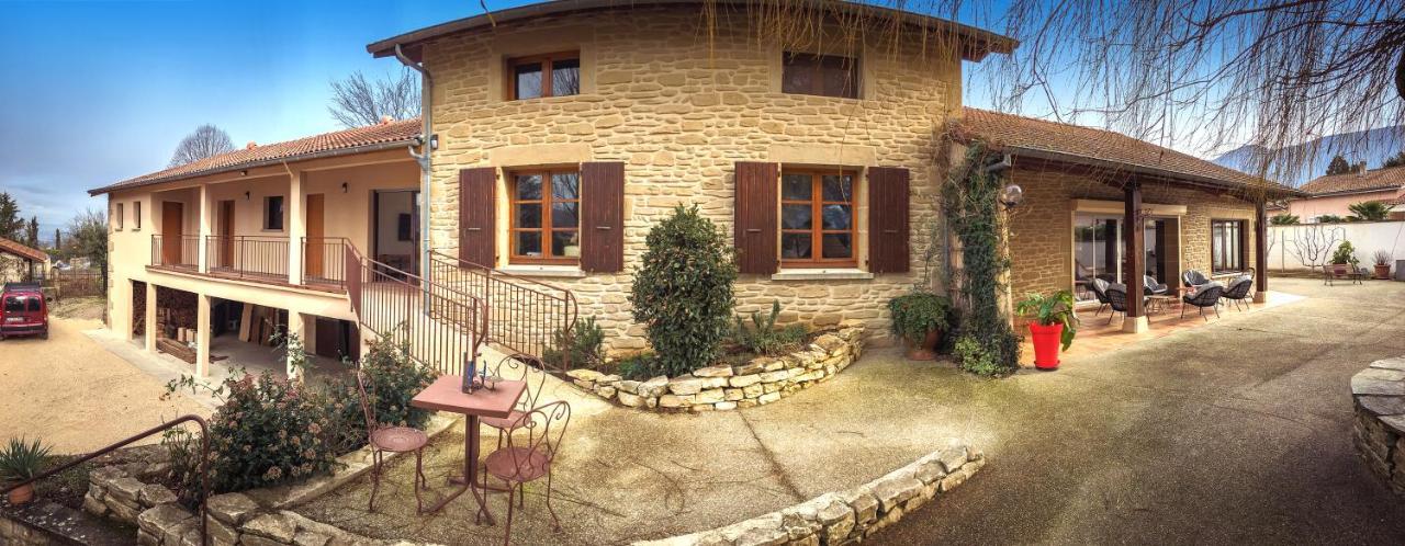 La Madeleine De Jaillans Hotel Екстериор снимка