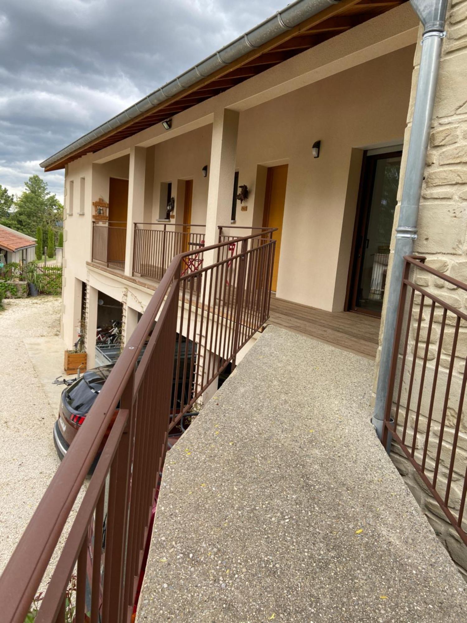 La Madeleine De Jaillans Hotel Екстериор снимка